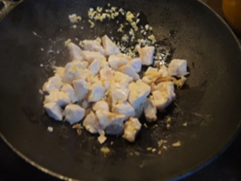 Rezept: Honig-Knoblauch-Ingwer-Hähnchen mit Paprikagemüse und Basmatireis Bild Nr. 14954 Honig-Knoblauch-Ingwer-Hähnchen mit Paprikagemüse und Basmatireis - Rezept - Bild Nr. 14954