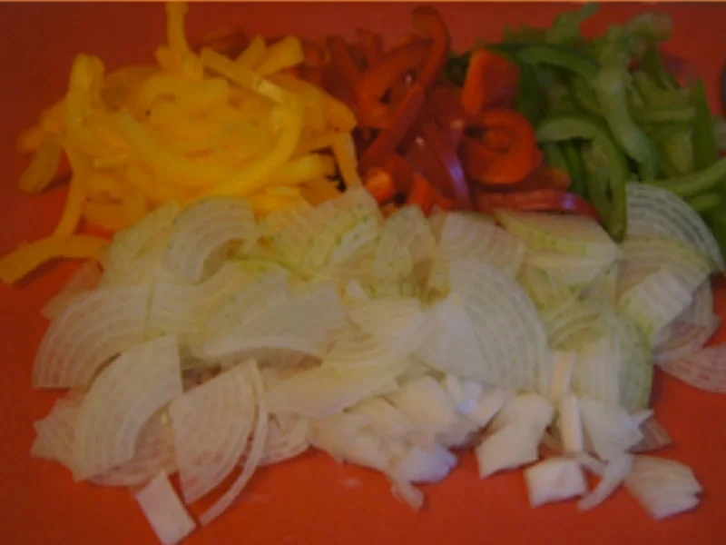 Rezept: Honig-Knoblauch-Ingwer-Hähnchen mit Paprikagemüse und Basmatireis Bild Nr. 14956 Honig-Knoblauch-Ingwer-Hähnchen mit Paprikagemüse und Basmatireis - Rezept - Bild Nr. 14956