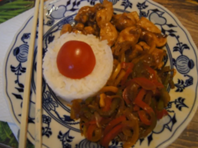 Rezept: Honig-Knoblauch-Ingwer-Hähnchen mit Paprikagemüse und Basmatireis Bild Nr. 14960 Honig-Knoblauch-Ingwer-Hähnchen mit Paprikagemüse und Basmatireis - Rezept - Bild Nr. 14960