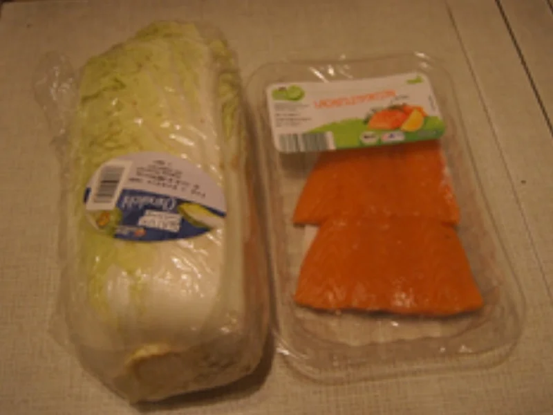 Lachsfilet auf gebratenen Chinakohl - Rezept - Bild Nr. 14968