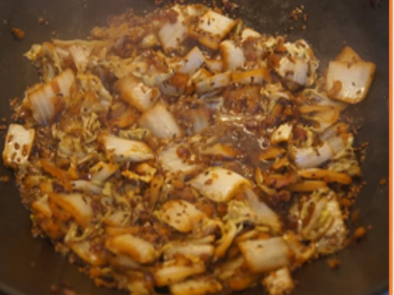 Lachsfilet auf gebratenen Chinakohl - Rezept - Bild Nr. 14981