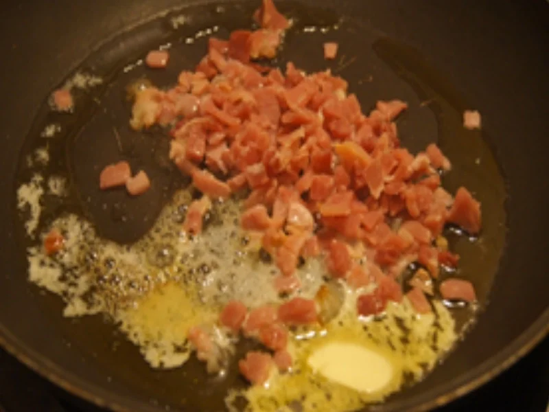 Getoastetes Bauernbrot mit Schinken-Rührei - Rezept - Bild Nr. 6