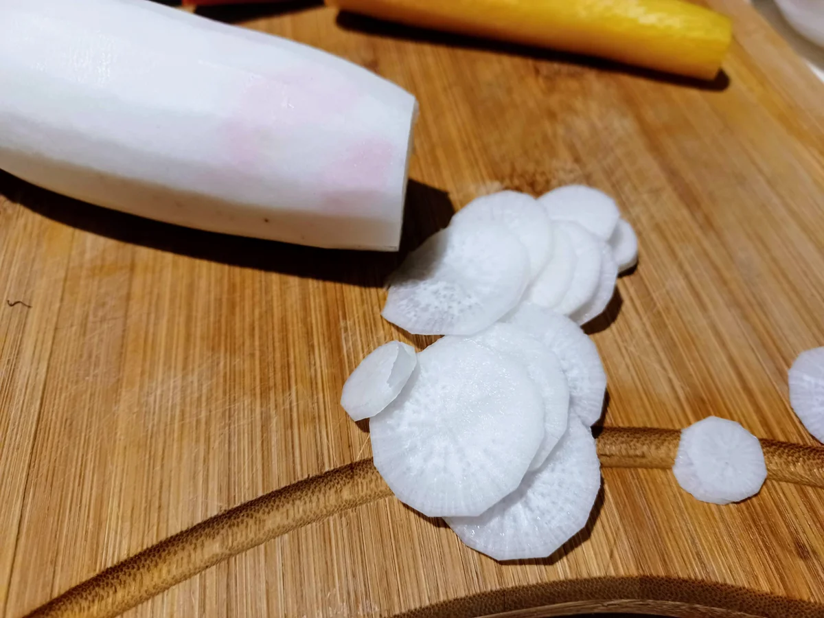 Rezept: Carpaccio vom Wurzelgemüse Bild Nr. 14964 Carpaccio vom Wurzelgemüse - Rezept - Bild Nr. 14964