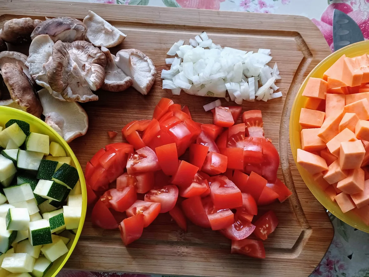 Gemüsepfanne mit Süßkartoffel - Rezept - Bild Nr. 14970