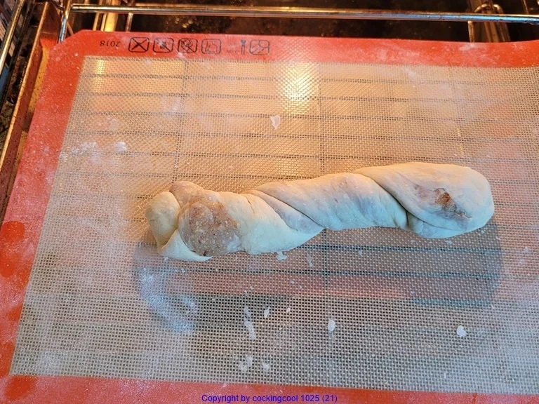 Weihnachtliches Frühstücksgebäck zur kochbar Challenge 2021 - Rezept - Bild Nr. 15086