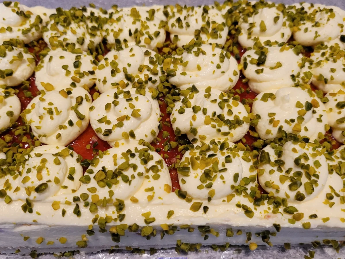 Karamelisierter Biskuit mit Marzipan Sahne Creme als Törtchen zur kochbar Challenge 2021 - Rezept - Bild Nr. 15227