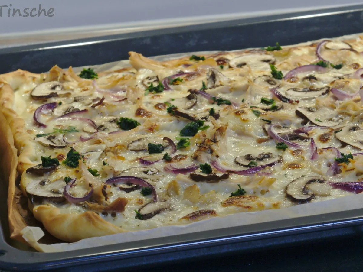 Pizza- Hühner-Frikassee-Style-  :-D - Rezept - Bild Nr. 14972