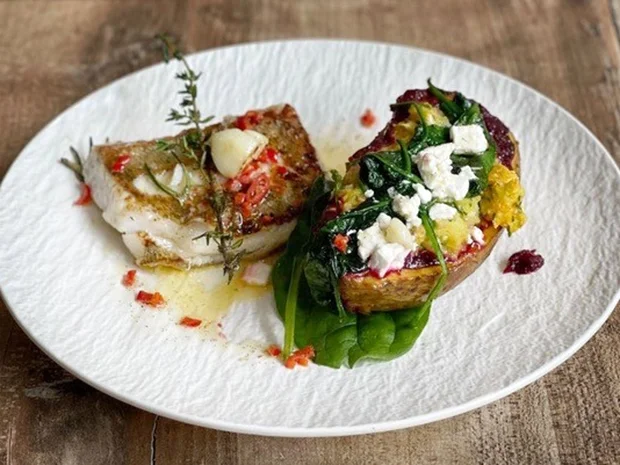 Zander mit gefüllter Kartoffel (Christian Pötter) - Rezept - Bild Nr. 14967