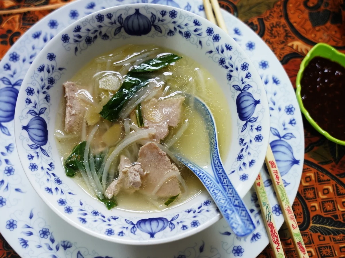 Suppe mit Rettich -- Luo Bo Lian Guo Tang - Rezept - Bild Nr. 2