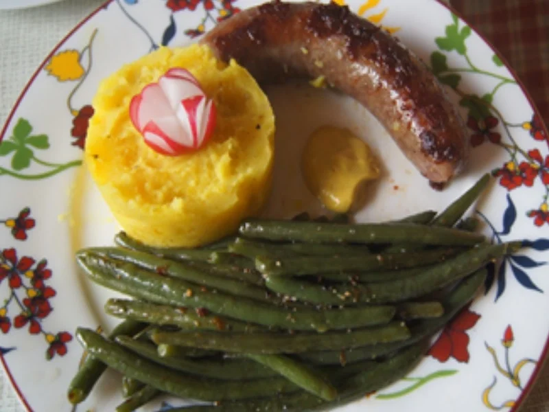 Eichsfelder Schwartenwurst mit Bobby-Bohnen und Kartoffelstampf - Rezept - Bild Nr. 14