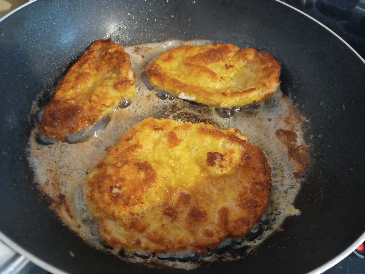 Rezept: Schnitzel mit Kartoffelplätzchen und Möhrengemüse Bild Nr. 14986 Schnitzel mit Kartoffelplätzchen und Möhrengemüse - Rezept - Bild Nr. 14986