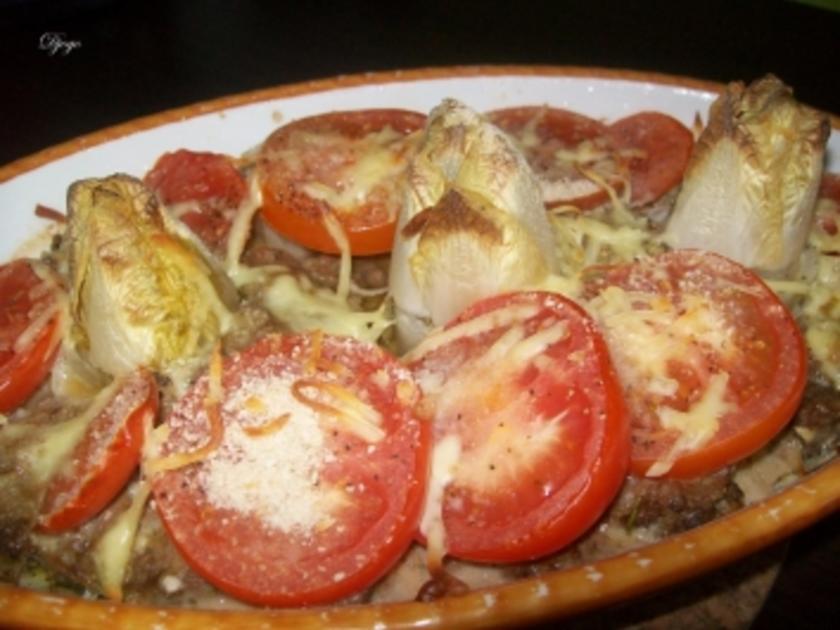 Chicoree-Gratin mit Rinderhack und Tomaten - Rezept - kochbar.de