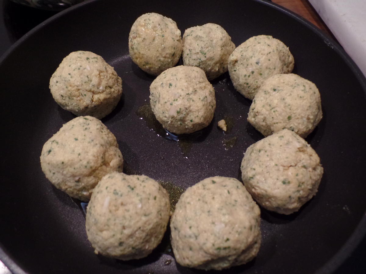 Bunter Nudelsalat mit Rucola-Pesto und Falafel - Rezept - Bild Nr. 15002