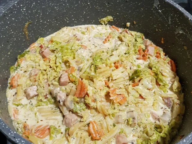 Rezept: Wirsingeintopf mit Kasseler Bild Nr. 2 Wirsingeintopf mit Kasseler - Rezept - Bild Nr. 2