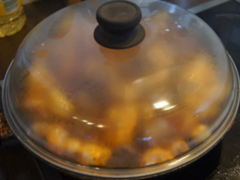 Gulasch mit Dunkelbier in Kartoffelbrötchen - Rezept - Bild Nr. 12