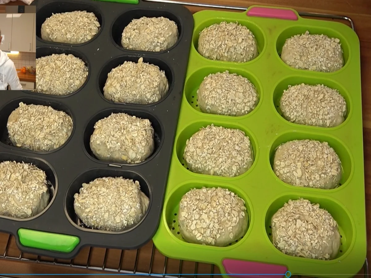 Rezept: Dinkelbrötchen mit Haferflocken Bild Nr. 15098 Dinkelbrötchen mit Haferflocken - Rezept - Bild Nr. 15098