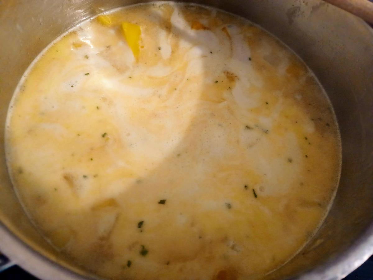 Kartoffel - Gelbe Bete - Cremesuppe zur kochbar Challenge Dezember 2021 - Rezept - Bild Nr. 15105