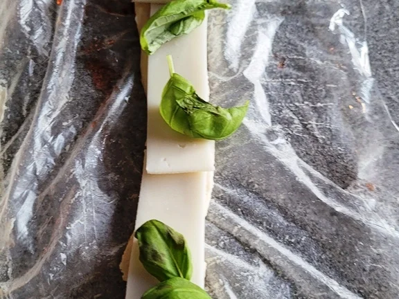 Fingerfood Blätterteigröllchen zur kochbar Challenge 2021 - Rezept - Bild Nr. 15126