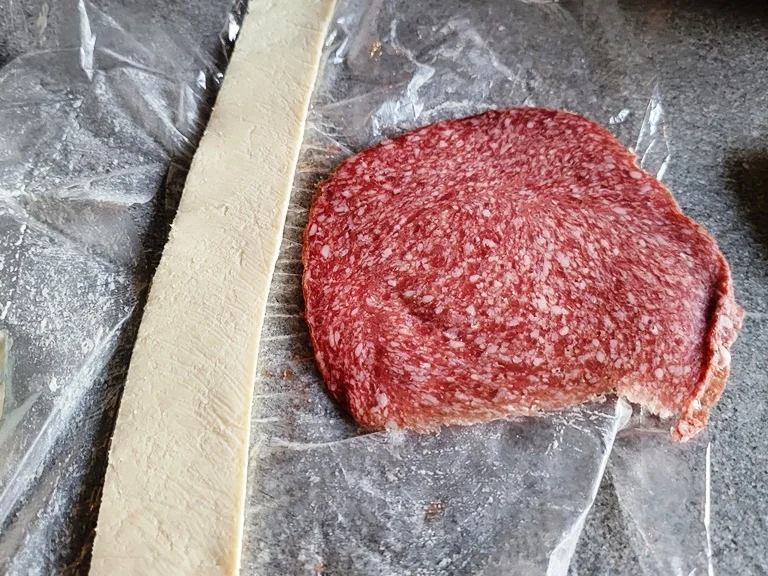 Fingerfood Blätterteigröllchen zur kochbar Challenge 2021 - Rezept - Bild Nr. 15129