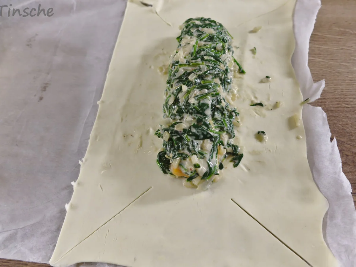 Rezept: Stremel-Lachs mit Blattspinat im Blätterteig Bild Nr. 15132 Stremel-Lachs mit Blattspinat im Blätterteig - Rezept - Bild Nr. 15132