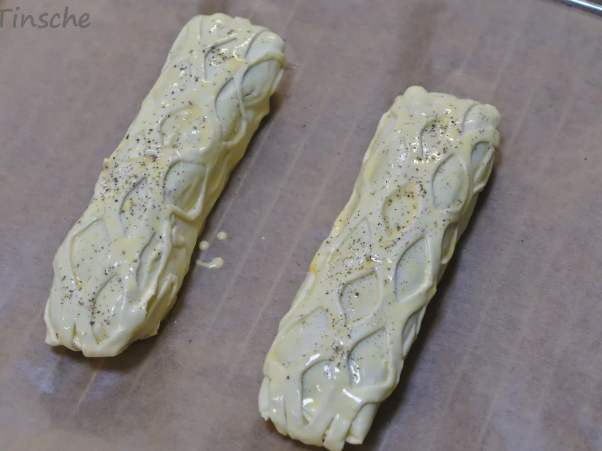 Rezept: Stremel-Lachs mit Blattspinat im Blätterteig Bild Nr. 15135 Stremel-Lachs mit Blattspinat im Blätterteig - Rezept - Bild Nr. 15135