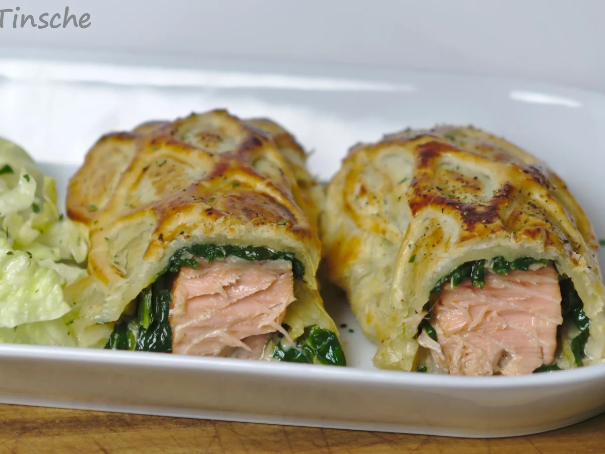 Rezept: Stremel-Lachs mit Blattspinat im Blätterteig Bild Nr. 15141 Stremel-Lachs mit Blattspinat im Blätterteig - Rezept - Bild Nr. 15141