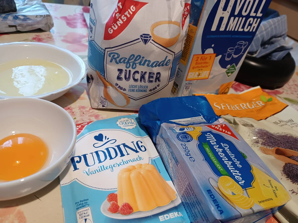 Rezept: Mohnstollen oder Mohnkuchen Bild Nr. 15137 Mohnstollen oder Mohnkuchen - Rezept - Bild Nr. 15137