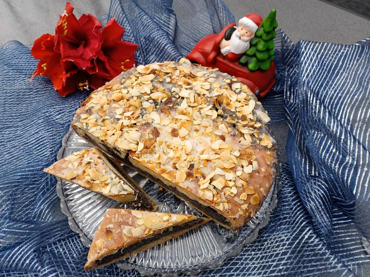 Rezept: Mohnstollen oder Mohnkuchen Bild Nr. 15149 Mohnstollen oder Mohnkuchen - Rezept - Bild Nr. 15149