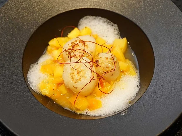 Jakobsmuschel mit Mango, Papaya und Limettenjus - Rezept - Bild Nr. 2