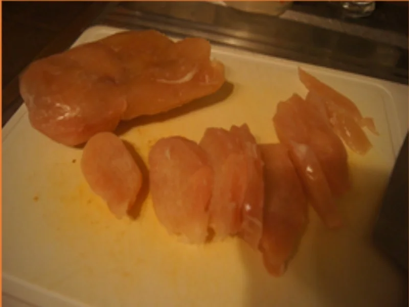 Gebratenes Hähnchenbrustfilet mit bunten Gemüse und Basmatireis - Rezept - Bild Nr. 15141