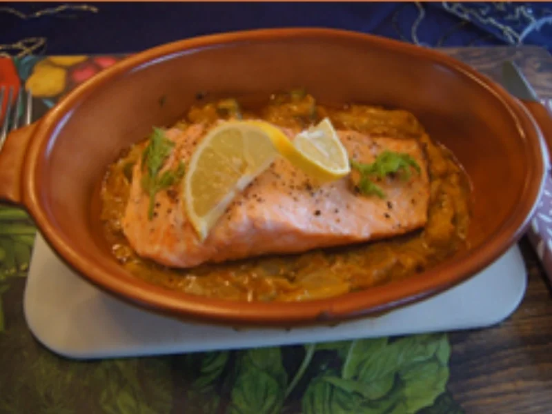Lachs auf Curry-Sahne-Fenchelgemüse - Rezept - Bild Nr. 15176