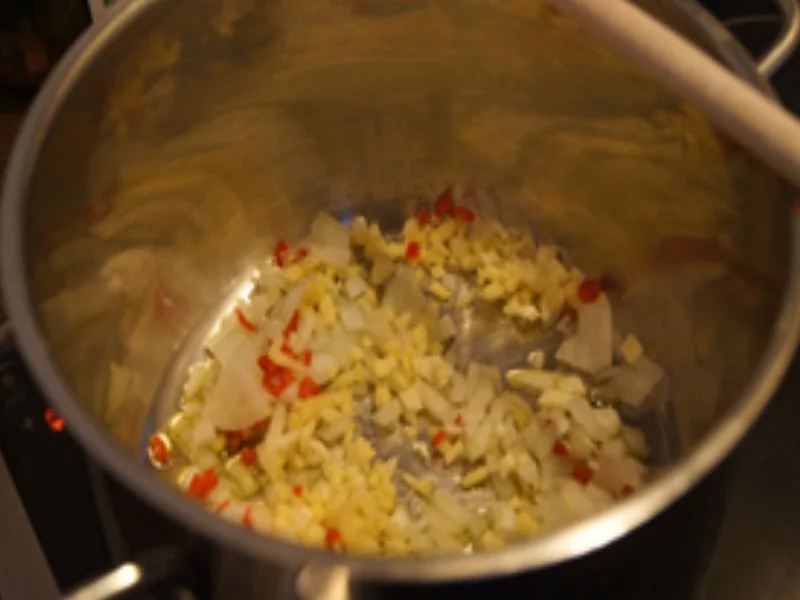 Rezept: Linsen-Kokos-Suppe Bild Nr. 15173 Linsen-Kokos-Suppe - Rezept - Bild Nr. 15173