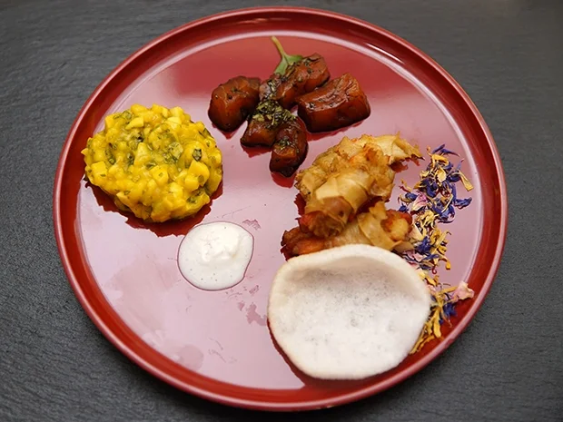 Lachs mit Königskrabben und Mango-Chili-Relish - Rezept - Bild Nr. 2