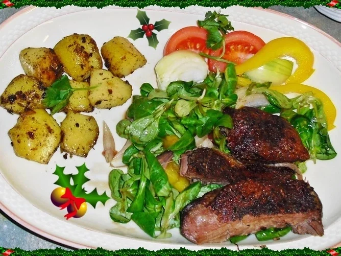 Marinierte Gänsebrust auf pikantem Feldsalat zur kochbar Challenge 2021 - Rezept - Bild Nr. 2