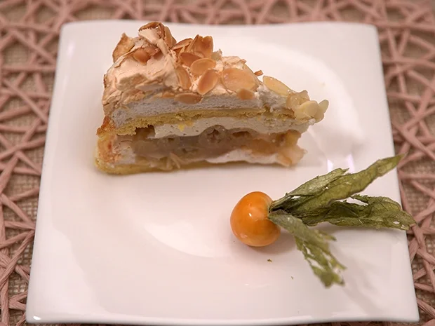 Rezept: Stachelbeertorte Bild Nr. 2 Stachelbeertorte - Rezept - Bild Nr. 2