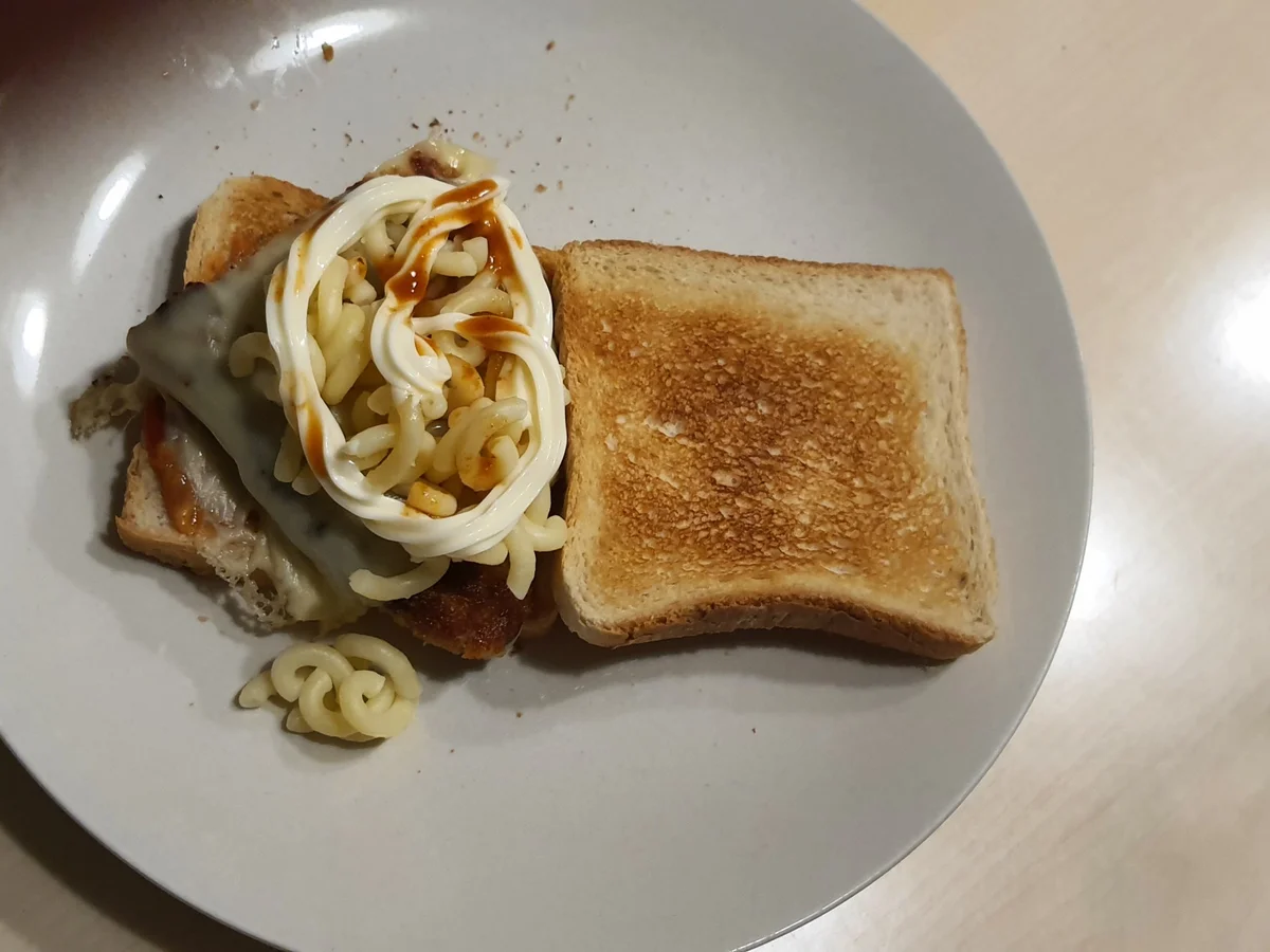 Schnitzeltoast a la Bine - Rezept - Bild Nr. 2