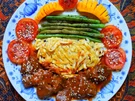 Doppelgesichtige Nudeln mit Saftfleisch und grünen Bohnen - Rezept - Bild Nr. 15169