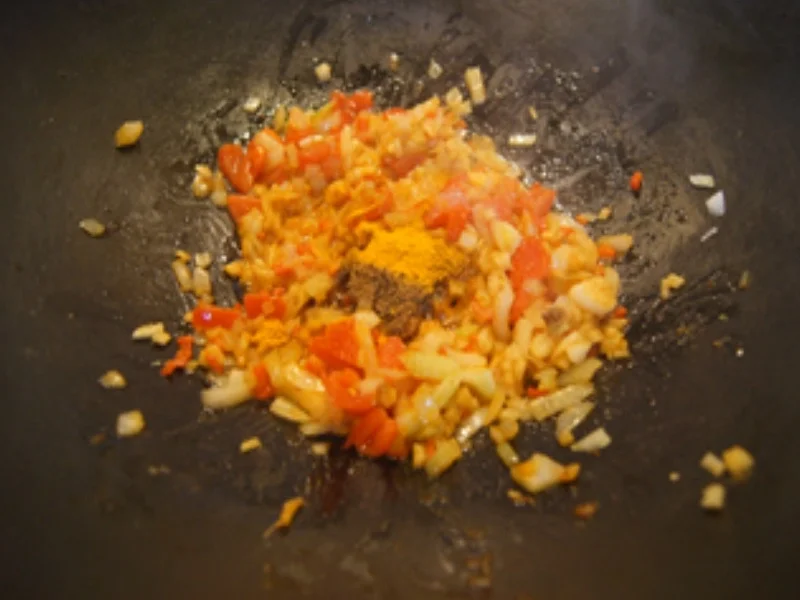 Rezept: Asiatische Nudeln mit Garnelencurry Bild Nr. 15190 Asiatische Nudeln mit Garnelencurry - Rezept - Bild Nr. 15190