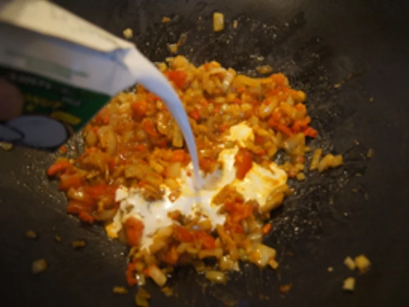 Rezept: Asiatische Nudeln mit Garnelencurry Bild Nr. 15191 Asiatische Nudeln mit Garnelencurry - Rezept - Bild Nr. 15191