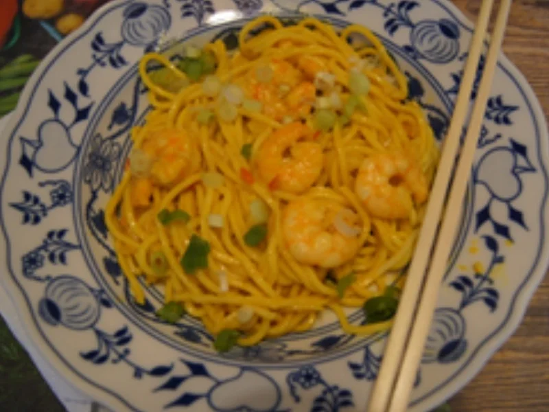 Rezept: Asiatische Nudeln mit Garnelencurry Bild Nr. 15199 Asiatische Nudeln mit Garnelencurry - Rezept - Bild Nr. 15199