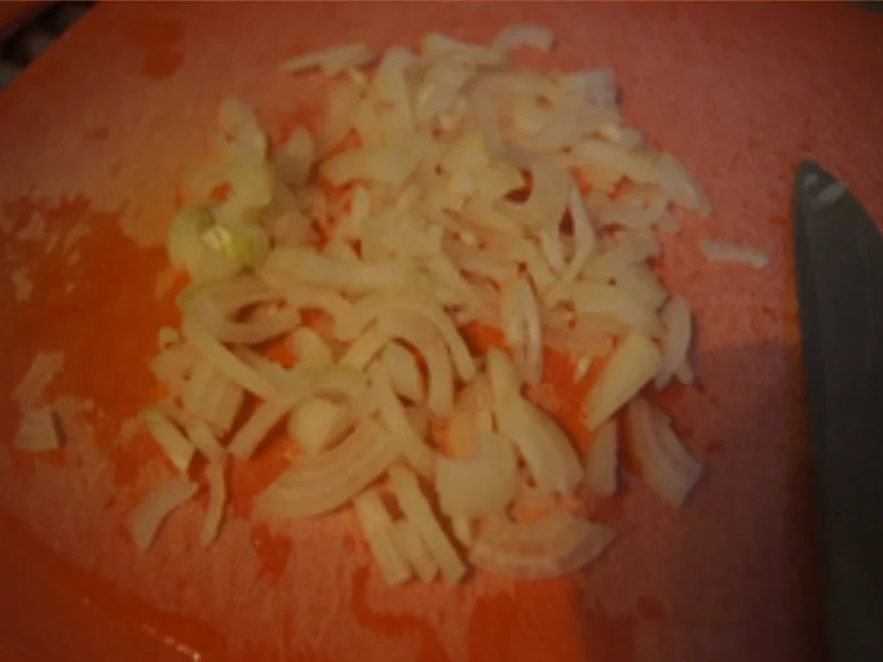 Rezept: Eisbergsalat mit Thunfischfilet, Orange, Zwiebel und Ei Bild Nr. 15181 Eisbergsalat mit Thunfischfilet, Orange, Zwiebel und Ei - Rezept - Bild Nr. 15181