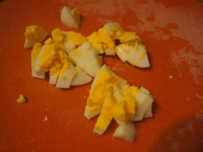 Rezept: Eisbergsalat mit Thunfischfilet, Orange, Zwiebel und Ei Bild Nr. 15184 Eisbergsalat mit Thunfischfilet, Orange, Zwiebel und Ei - Rezept - Bild Nr. 15184