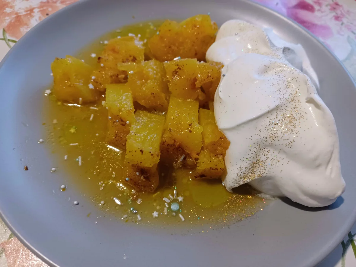 Weihnachtliches Dessert zur kochbar Challenge Dezember 2021 - Rezept - Bild Nr. 15187