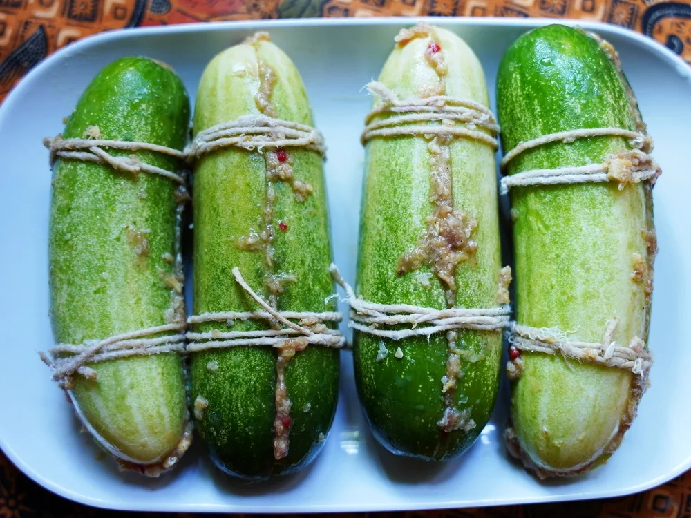 Doppelt gebratene würzig gefüllte Schmorgurken - Rezept - Bild Nr. 15178