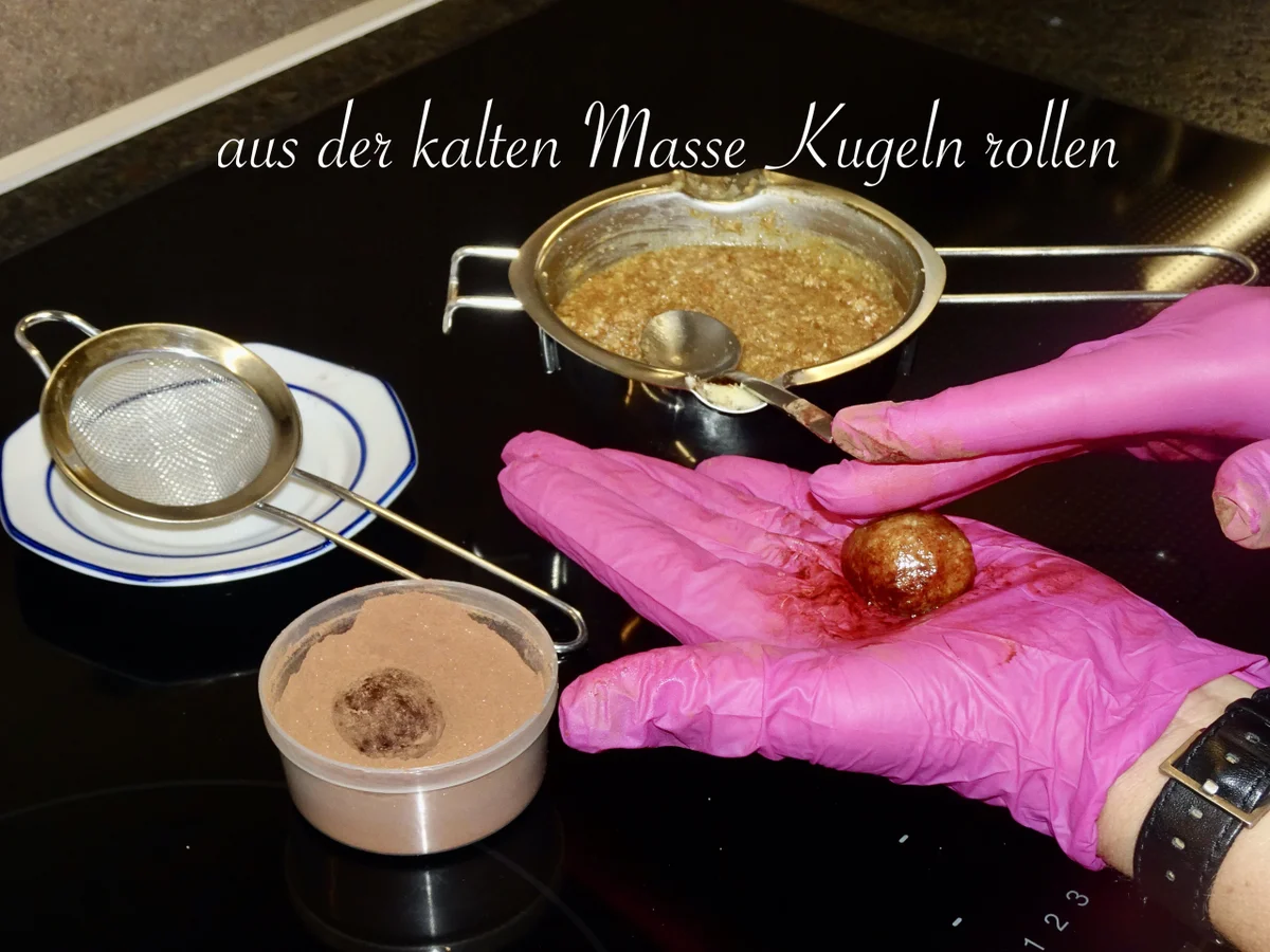 Rezept: Amaretto - Marzipan - Kugeln Bild Nr. 15183 Amaretto - Marzipan - Kugeln - Rezept - Bild Nr. 15183