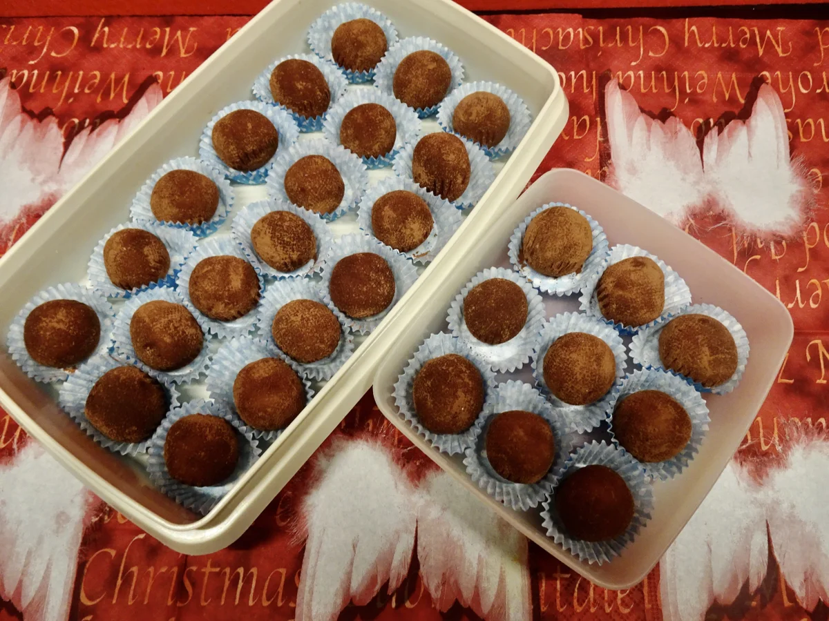 Rezept: Amaretto - Marzipan - Kugeln Bild Nr. 15185 Amaretto - Marzipan - Kugeln - Rezept - Bild Nr. 15185