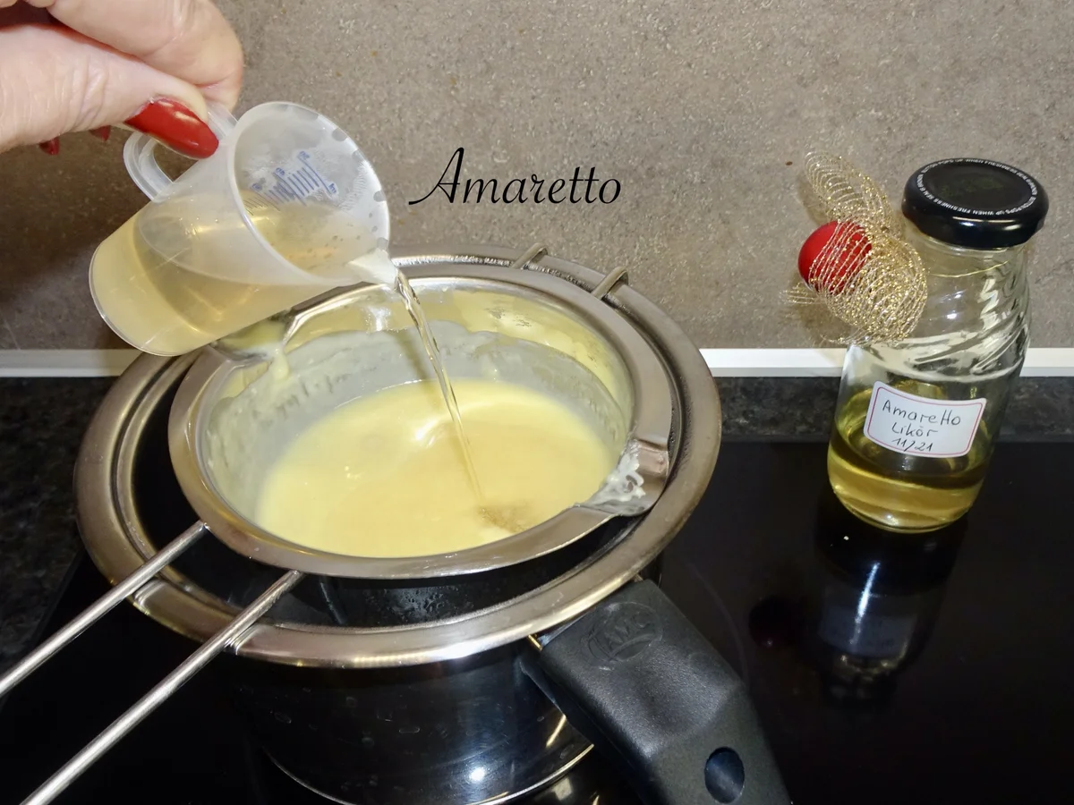 Rezept: Amaretto - Marzipan - Kugeln Bild Nr. 15180 Amaretto - Marzipan - Kugeln - Rezept - Bild Nr. 15180