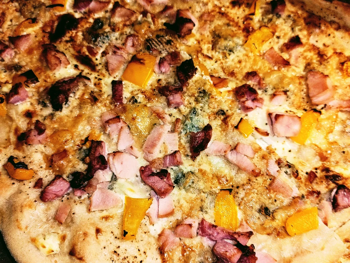 Rezept: Flammkuchen Bild Nr. 3 Flammkuchen - Rezept - Bild Nr. 3