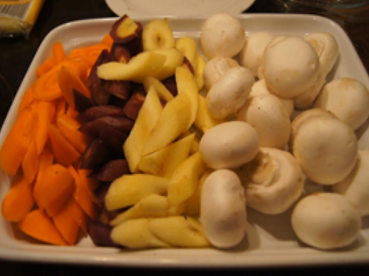 Schweinebraten mit Gemüse und Thüringer Knödel - einfach - von MausVoh