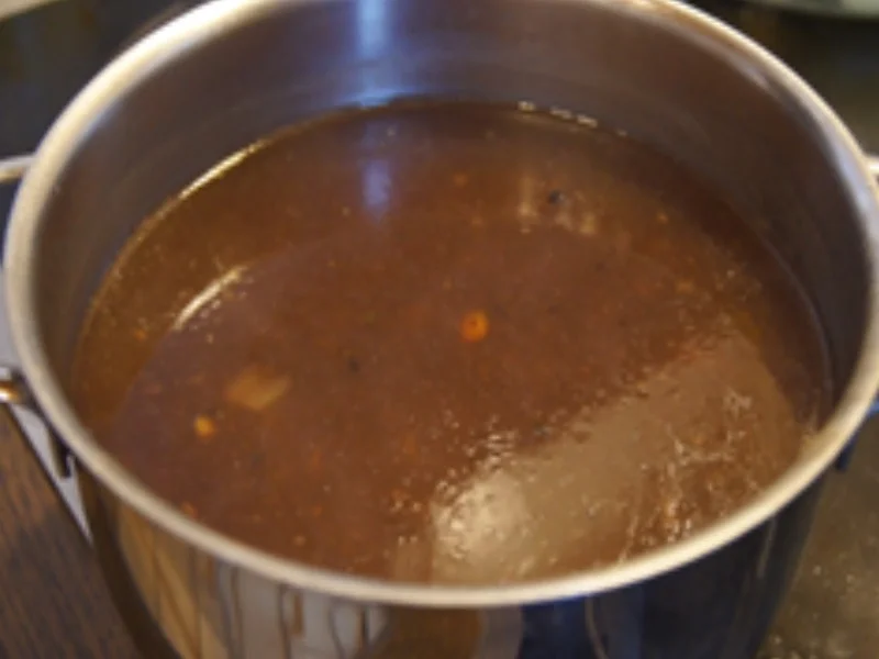 Schweinebraten mit Gemüse und Thüringer Knödel - Rezept - Bild Nr. 15219